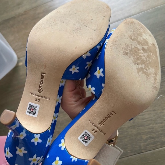 Larroude “The Colette Mule” Slide Stiletto in Blue Floral Daisy Patent Leather - Picture 6 of 6